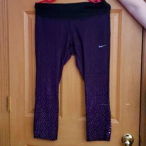 Like New - Nike Dri-Fit Leggings - Women's M